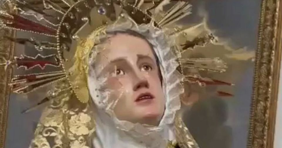 Деву Марию со слезами на глазах увидели в Колумбии за два дня до смерти Папы Франциска: что это значит