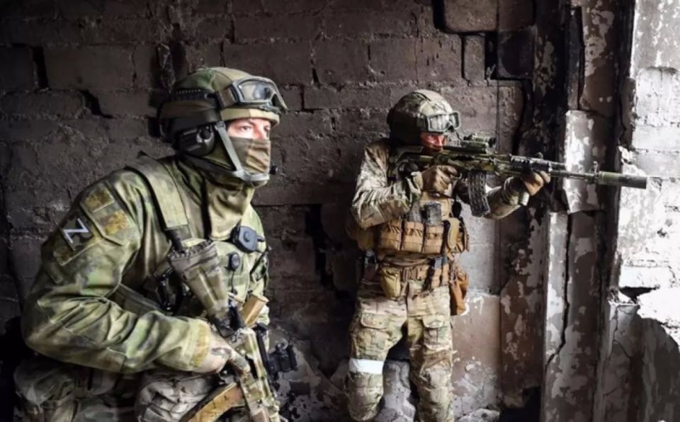 Чиновники разворовали деньги на оборону, хлопцы становятся камикадзе: военкоры рассказали, что творится в зоне СВО 3 июня 2025 года