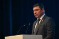 Врио главы региона Евгений Первышов провел встречу с секретарями первичных и местных отделений партии Единая Россия, на которой обсудил развитие программ благоустройства областного центра