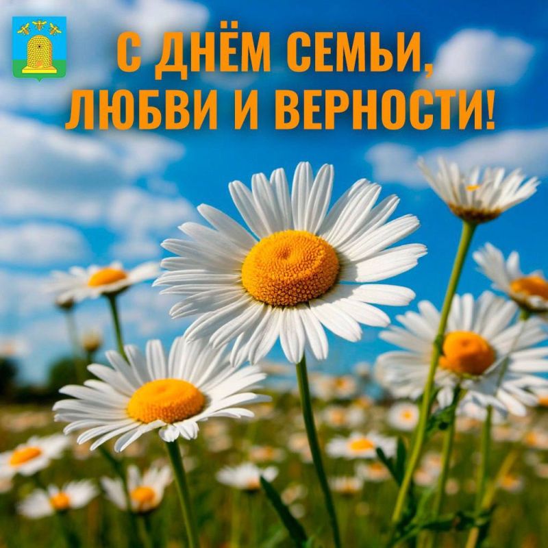  :  !      ,    -  ,         