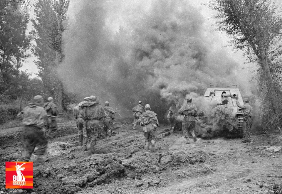 22 сентября 1943 года был освобождён Донбасс