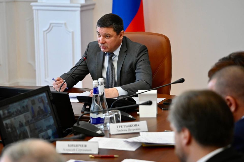 Евгений Первышов: Продолжаю держать на контроле ситуацию с получением муниципальными образованиями области паспортов готовности к отопительному сезону 2025-2026