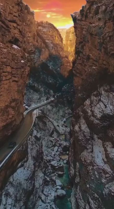 Вместо вечерней медитации. Кабардино-Балкарская Республика, Россия