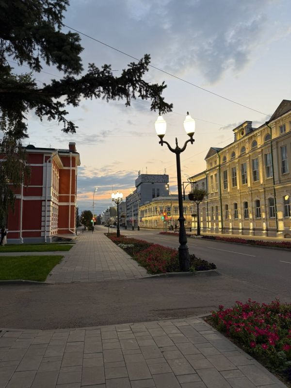 Хорошего вечера. ВК "Романтика тамбовских дворов"