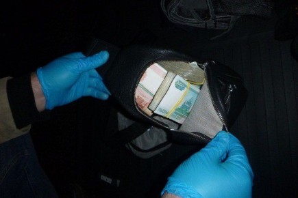 Самарские гастролёры украли 3 миллиона из офиса в Строителе