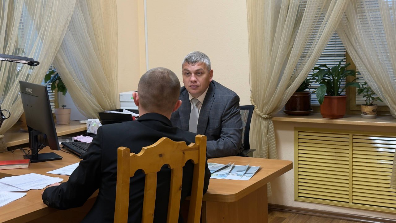 Председатель Тамбовской городской Думы Константин Кутейников провёл личный приём граждан