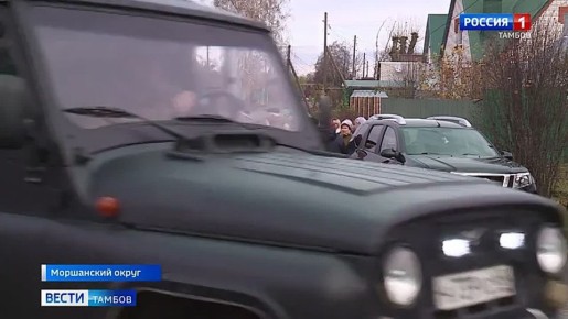 Не то что на машине — пешком не всегда получается спокойно добраться до остановки