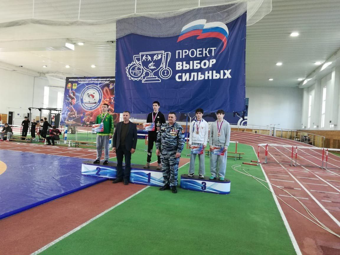 Тамбовские борцы спортшколы №1 достойно выступили на всероссийских соревнованиях в Липецке Тамбовские борцы спортшколы №1 достойно выступили на всероссийских соревнованиях в Липецке