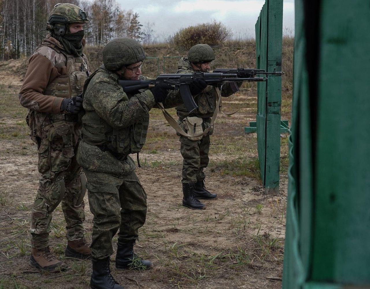 В Ярославской, Тамбовской и Нижегородской области уже стали набирать резервистов для охраны критических объектов инфраструктуры от дронов В Ярославской, Тамбовской и Нижегородской области уже стали набирать резервистов для охраны критических объектов инфраструктуры от дронов