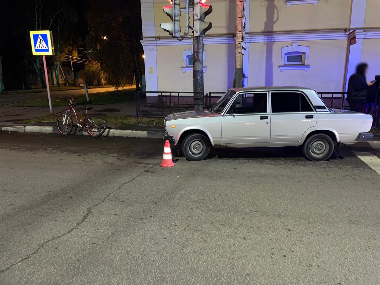 На улице Карла Маркса в Тамбове водитель «ВАЗа» сбил пенсионерку на велосипеде