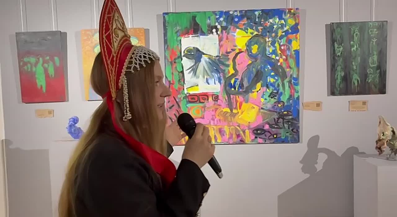 В Тамбове открылась персональная выставка художницы Юлии Третьяковой — «Сад земных наваждений» (16+)