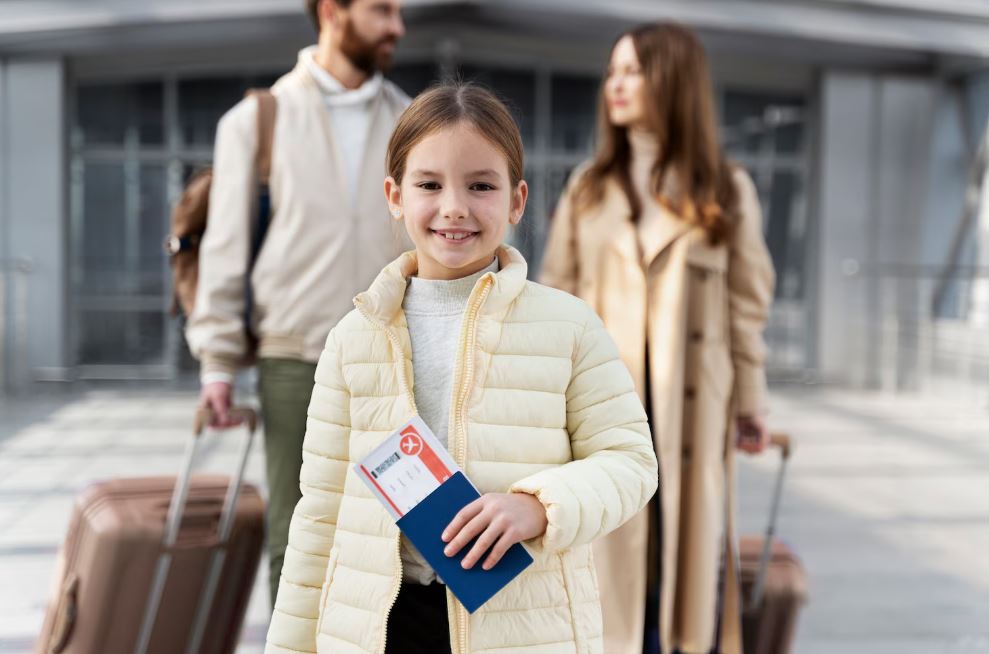 Юристы рекомендуют незамедлительно обновить загранпаспорт ребёнка при любых значимых изменениях во внешности