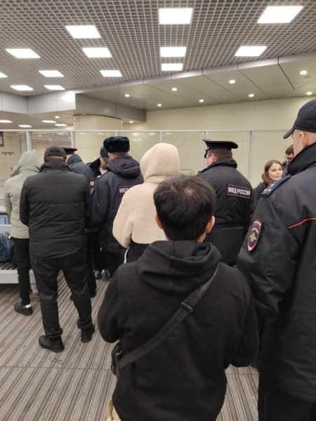 Полицейские Тамбовской области депортировали из России четырёх иностранцев