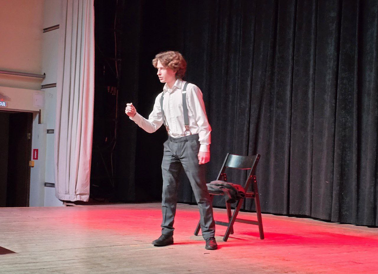 В культурно-досуговом центре «Мир» состоялся поэтический батл «Строки сердца» среди учащихся общеобразовательных учреждений города В культурно-досуговом центре «Мир» состоялся поэтический батл «Строки сердца» среди учащихся общеобразовательных учреждений города