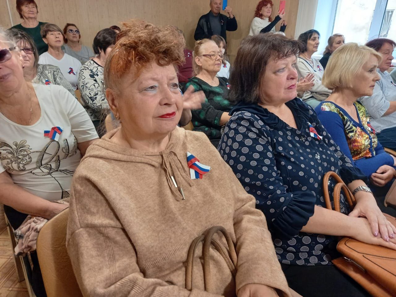 В Центре предоставления дополнительных мер социальной помощи прошел концерт, приуроченный ко Дню народного единства В Центре предоставления дополнительных мер социальной помощи прошел концерт, приуроченный ко Дню народного единства