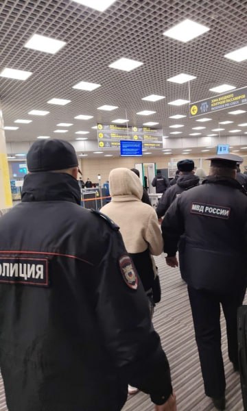 Полицейские Тамбовской области депортировали из России четырёх иностранцев Полицейские Тамбовской области депортировали из России четырёх иностранцев