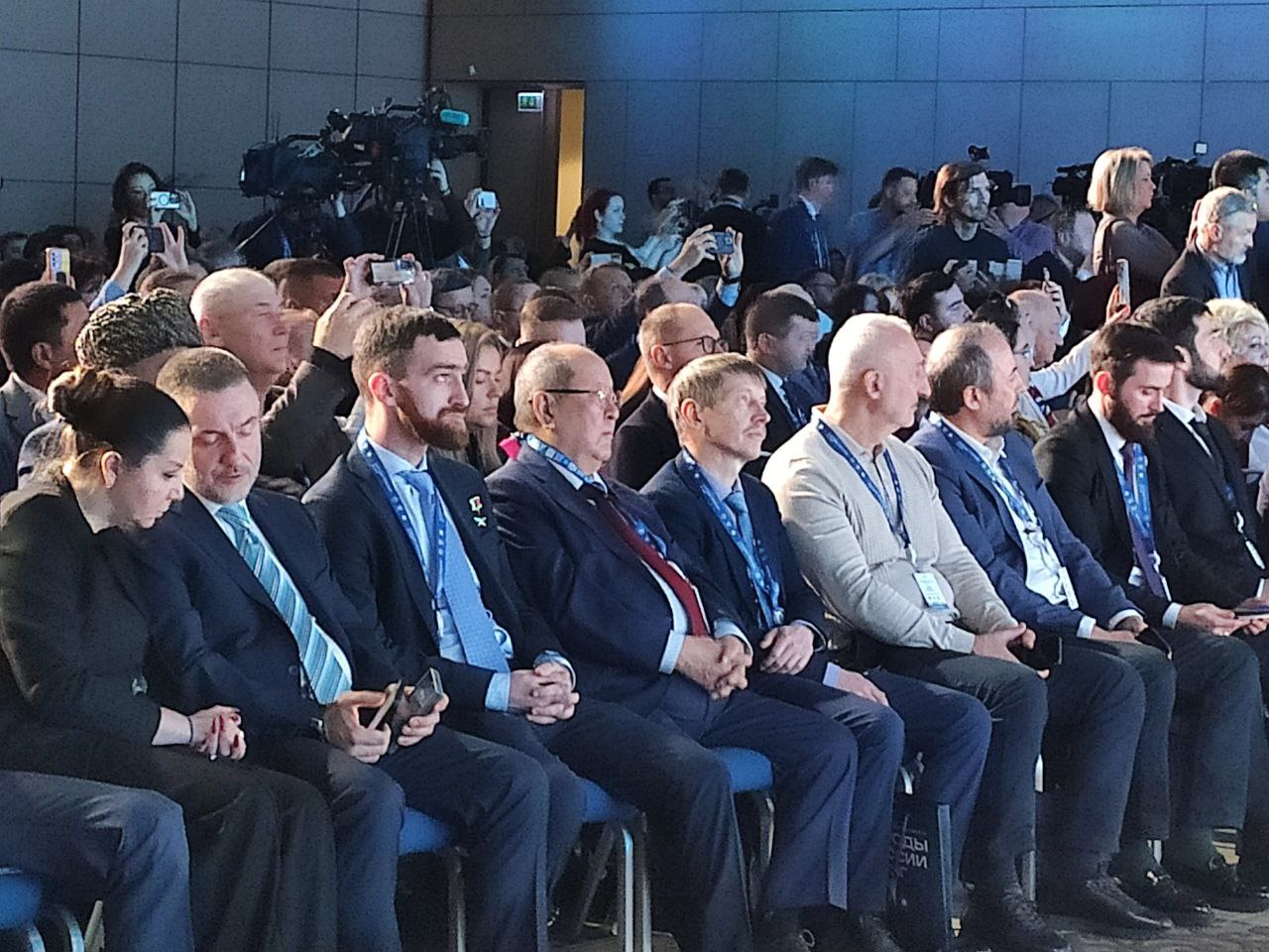 Представители администрации города в составе делегации Тамбовской области принимают участие в VI Всероссийском форуме «Народы России» Представители администрации города в составе делегации Тамбовской области принимают участие в VI Всероссийском форуме «Народы России»