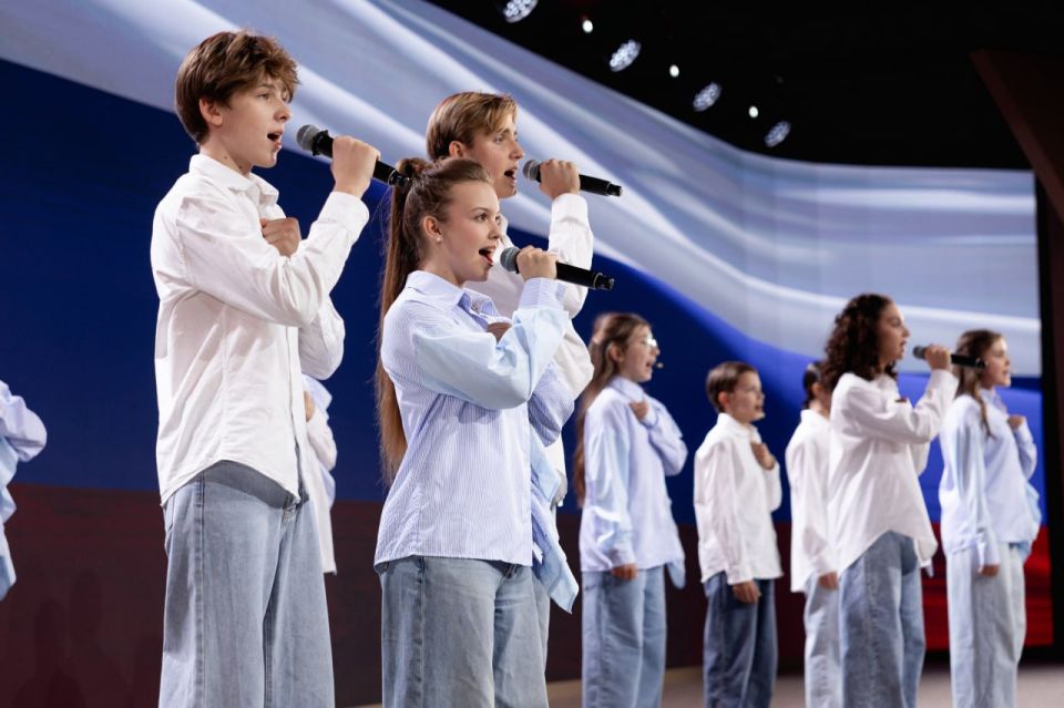 На форуме «Сообщество» состоялась торжественная церемония вручения премии «Молодой специалист года»