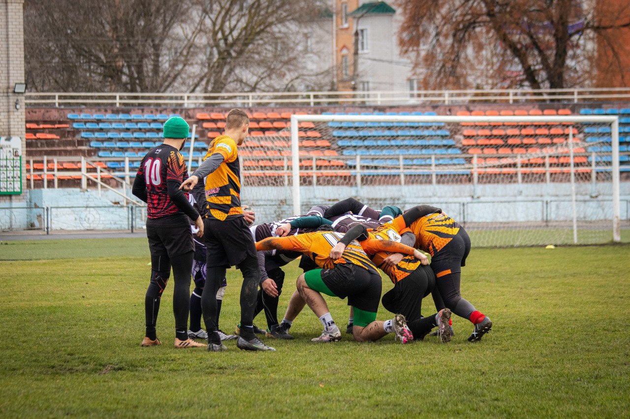 Тамбовские "Шмели" завоевали второе место на Чемпионате по регби (6+) в Ельце Тамбовские "Шмели" завоевали второе место на Чемпионате по регби (6+) в Ельце