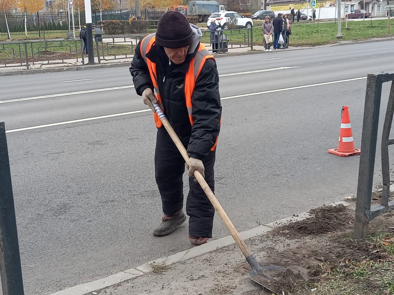 Службы городского хозяйства на ежедневной основе наводят чистоту и порядок в Тамбове Службы городского хозяйства на ежедневной основе наводят чистоту и порядок в Тамбове