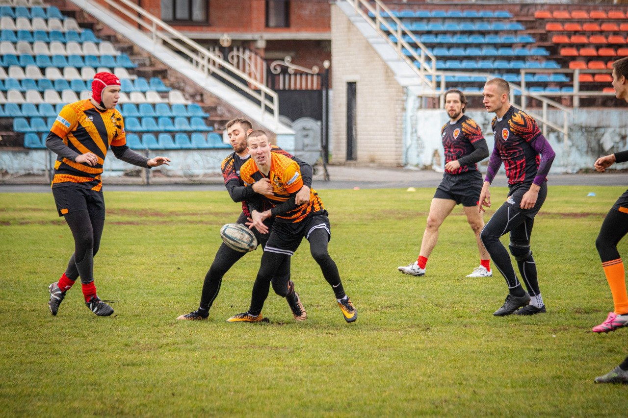 Тамбовские «Шмели» взяли «серебро» на чемпионате по регби Тамбовские «Шмели» взяли «серебро» на чемпионате по регби