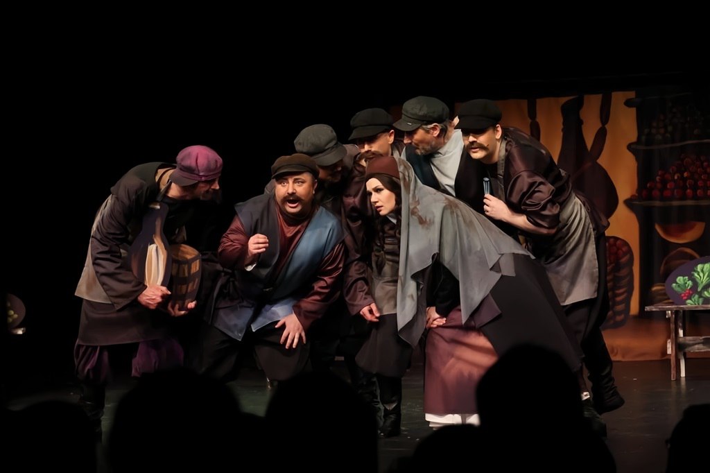 Впервые на сцене Тамбовского государственного академического драматического театра выступит Херсонский областной русский академический музыкально-драматический театр Впервые на сцене Тамбовского государственного академического драматического театра выступит Херсонский областной русский академический музыкально-драматический театр