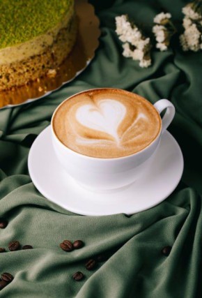 8 ноября - День капучино. Праздник любителей этого кофейного напитка был установлен порядка 50 лет назад