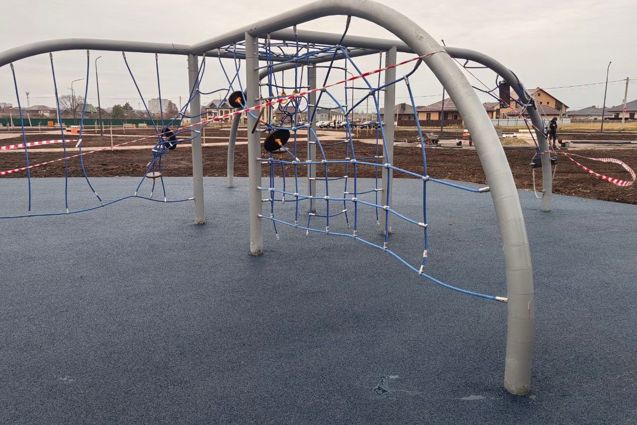 В Тамбове подходит к концу благоустройство скверов «Гармония» и «Семейный»