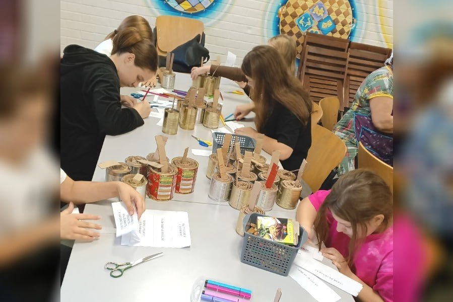 Волонтёры из Тамбовской области испекли печенье для бойцов СВО Волонтёры из Тамбовской области испекли печенье для бойцов СВО