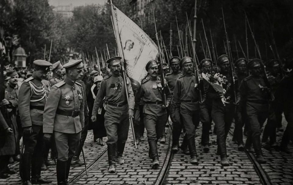 11 ноября 1918 года была завершена Первая мировая война