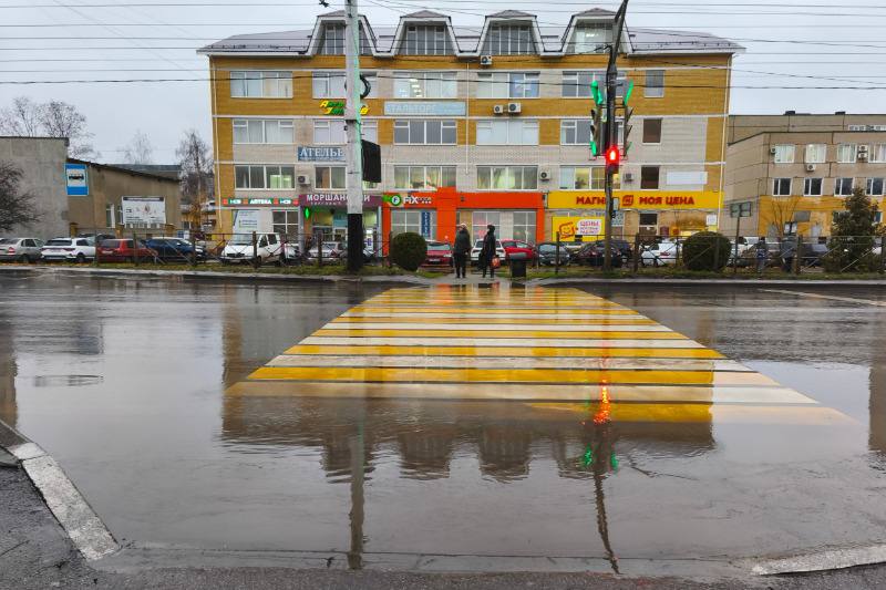 Отремонтированные тамбовские дороги после дождя превращаются в реки Отремонтированные тамбовские дороги после дождя превращаются в реки