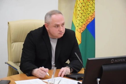 Максим Косенков: На заседании городской комиссии по безопасности дорожного движения рассмотрели ситуацию с аварийностью на дорогах в текущем году и эффективность мер, принятых для ее снижения