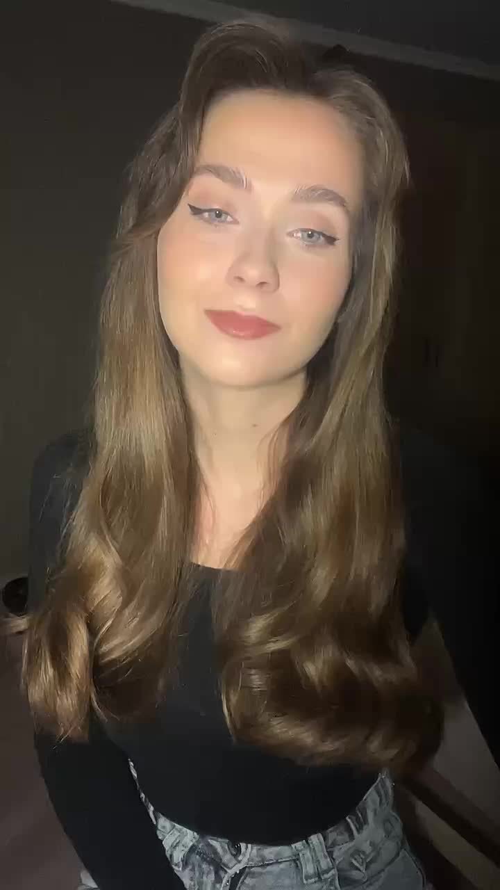 Ведущая "Нового утра" Елена Першина представляет прогноз погоды на 13 ноября