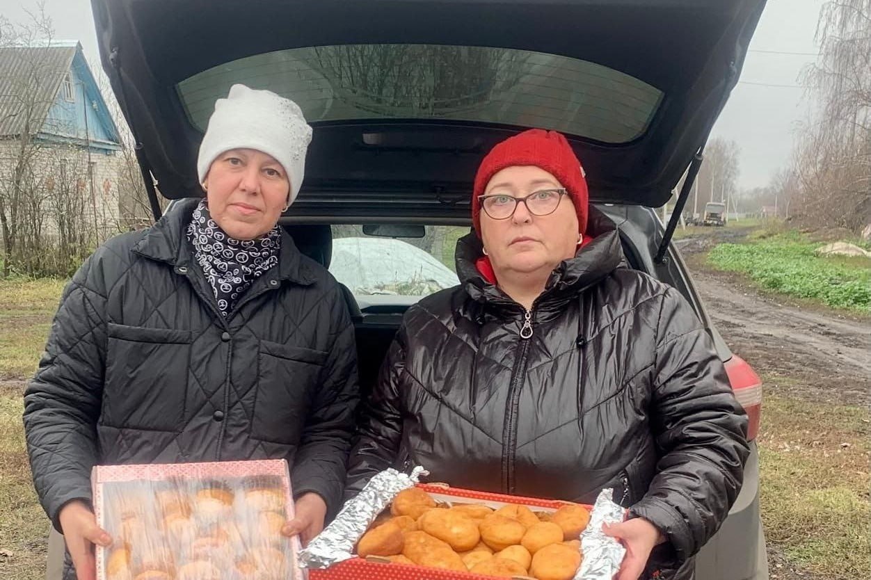 Волонтёры из Староюрьевовского округа передали отцу участника СВО партию гуманитарной помощи Волонтёры из Староюрьевовского округа передали отцу участника СВО партию гуманитарной помощи