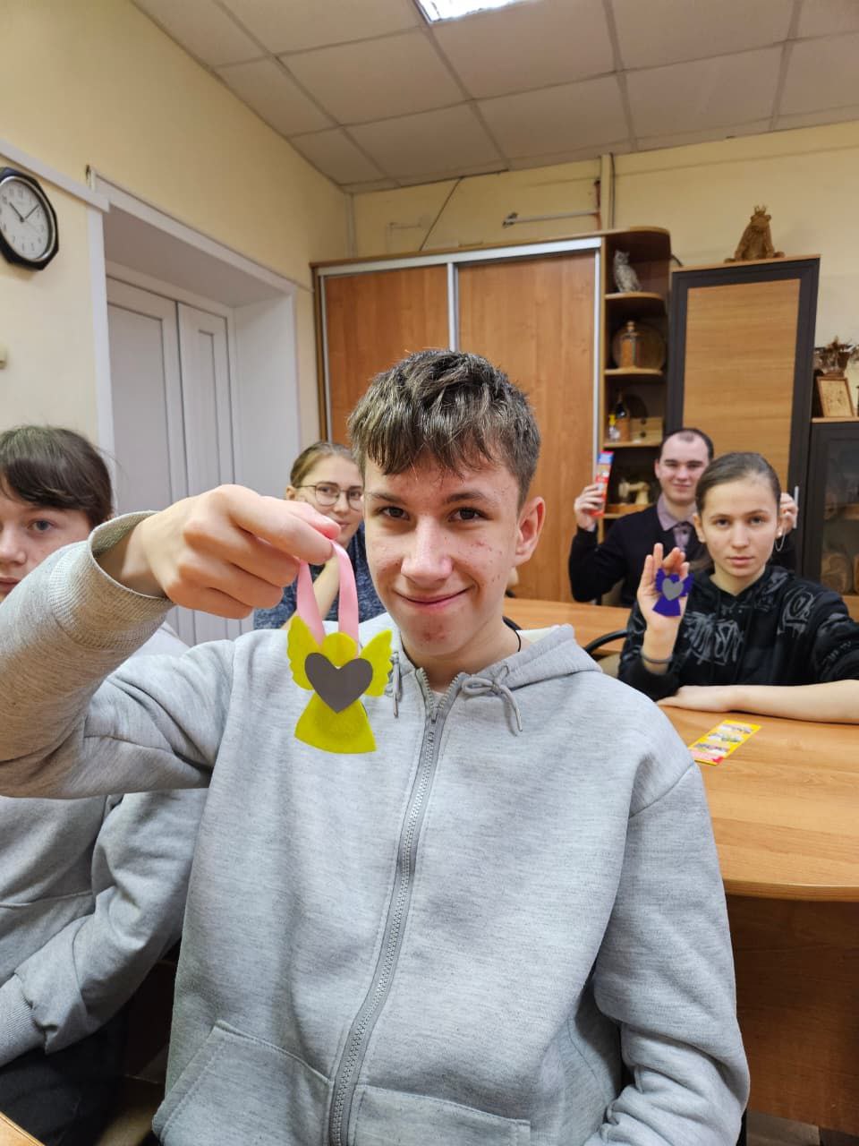 В преддверии Всемирного дня памяти жертв ДТП в группе профессиональной подготовки Техникума отраслевых технологий прошло занятие с элементами мастер-класса В преддверии Всемирного дня памяти жертв ДТП в группе профессиональной подготовки Техникума отраслевых технологий прошло занятие с элементами мастер-класса