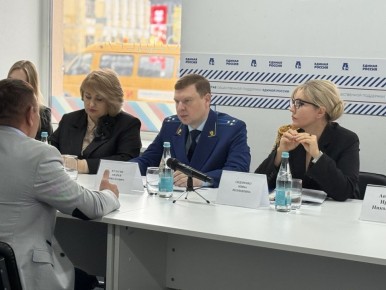 Сегодня, 14.11.2025, состоялся прием предпринимателей прокурором Тамбовской области Андреем Кулагиным