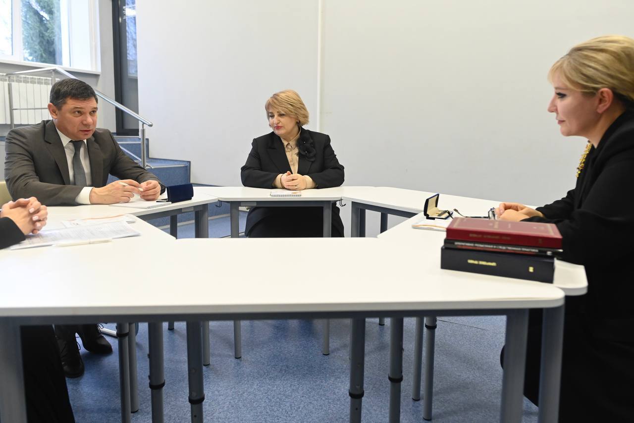 Евгений Первышов: Сегодня в Тамбовской области проходит Всероссийская конференция для предпринимателей “ЗАБИЗНЕС: рейтинг регионов” Евгений Первышов: Сегодня в Тамбовской области проходит Всероссийская конференция для предпринимателей “ЗАБИЗНЕС: рейтинг регионов”