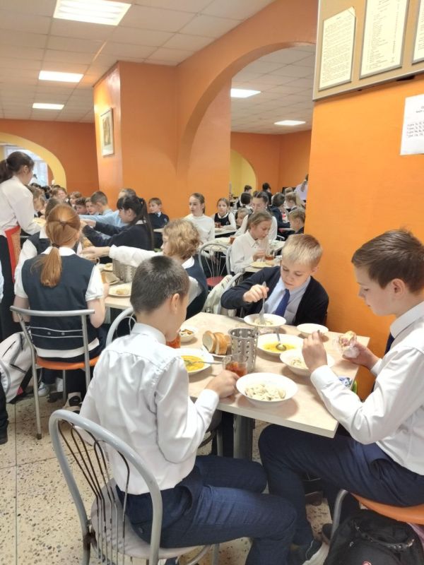 В Тамбове регулярно проводится контроль качества питания в школьных столовых