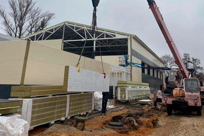 В Тамбове завершается строительство спортивной площадки на Рязанской