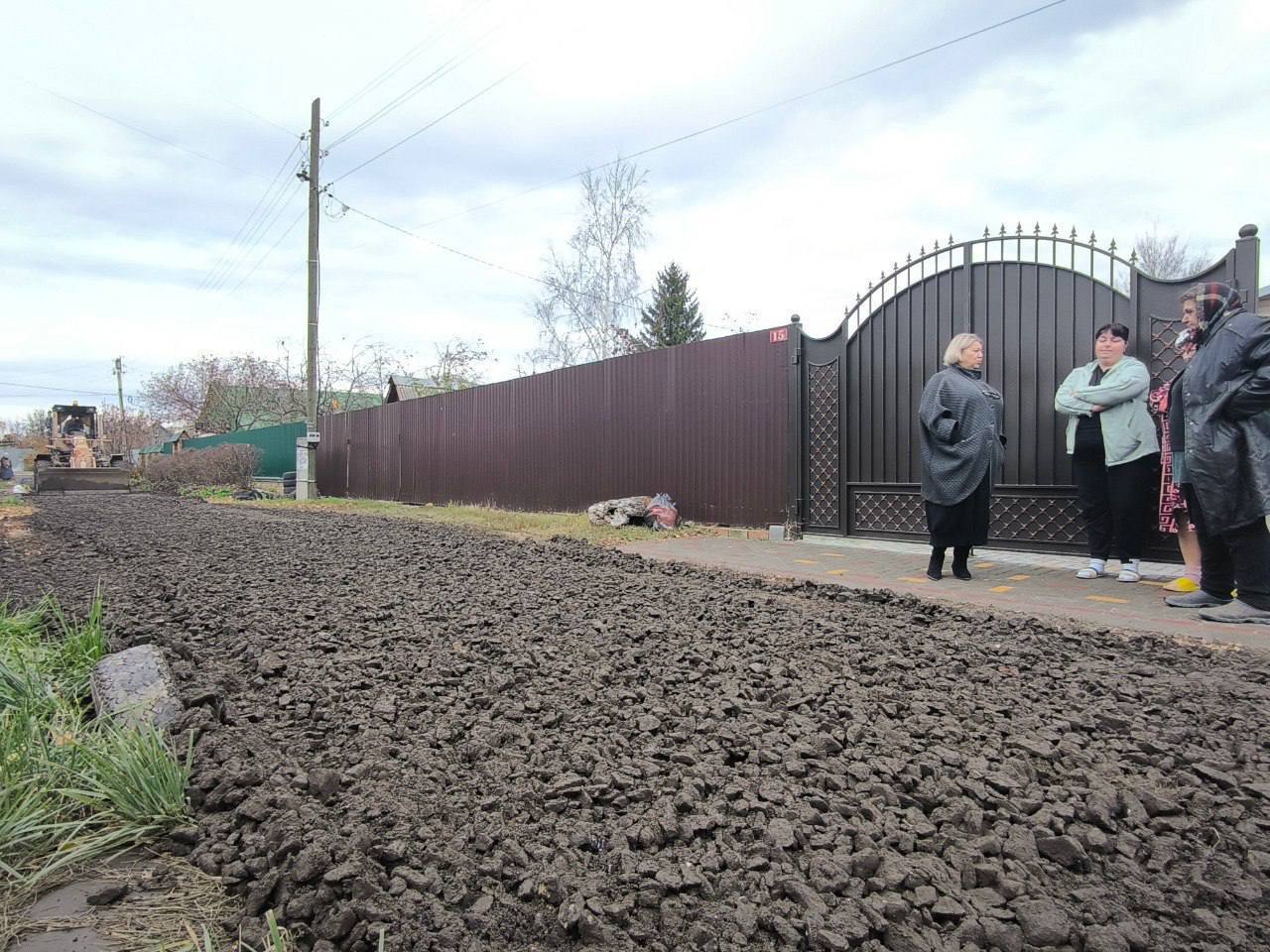 При поддержке «Единой России» в Тамбове произвели обсыпку щебнем проблемные улицы При поддержке «Единой России» в Тамбове произвели обсыпку щебнем проблемные улицы