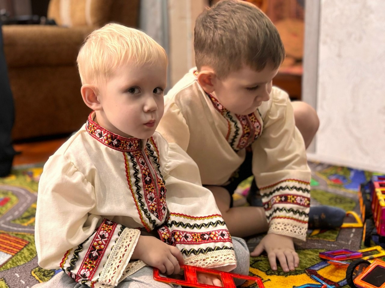 В области с начала года социальным сервисом по прокату предметов первой необходимости для новорожденных воспользовались 530 многодетных семей, услугой «социальная няня» - около 400 В области с начала года социальным сервисом по прокату предметов первой необходимости для новорожденных воспользовались 530 многодетных семей, услугой «социальная няня» - около 400