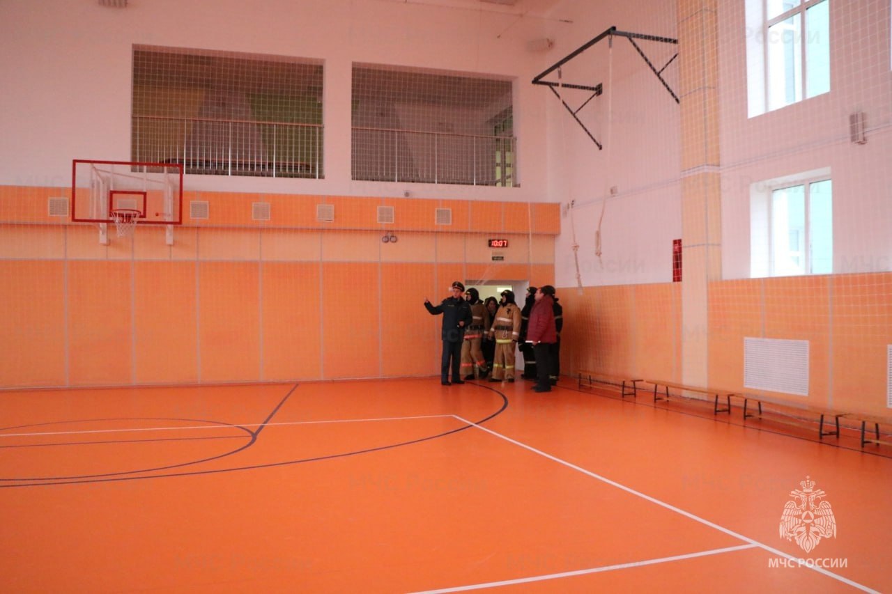 #БудниМЧС. В Рассказовской средней общеобразовательной школе прошло пожарно-тактическое учение по тушению условного пожара #БудниМЧС. В Рассказовской средней общеобразовательной школе прошло пожарно-тактическое учение по тушению условного пожара