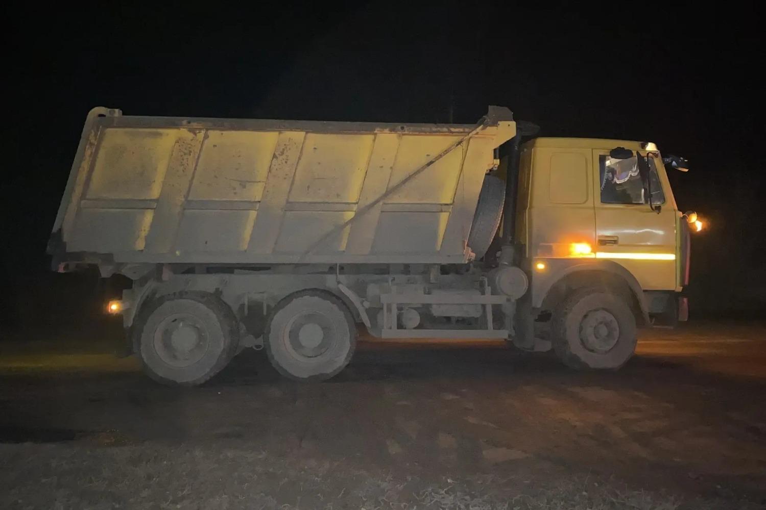 Два человека пострадали при столкновении легковушки и грузовика в Уварове Два человека пострадали при столкновении легковушки и грузовика в Уварове