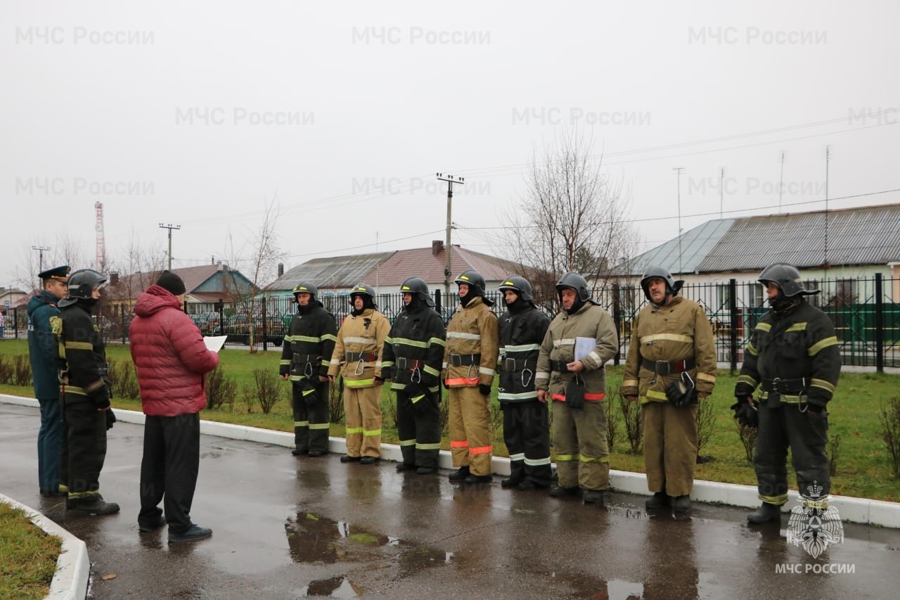 #БудниМЧС. В Рассказовской средней общеобразовательной школе прошло пожарно-тактическое учение по тушению условного пожара #БудниМЧС. В Рассказовской средней общеобразовательной школе прошло пожарно-тактическое учение по тушению условного пожара