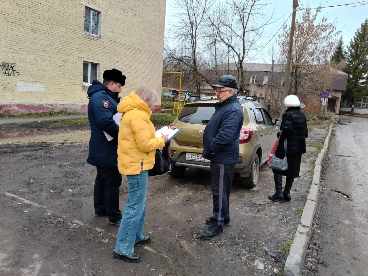 На Моршанском шоссе в Тамбове проверили соблюдение правил парковки