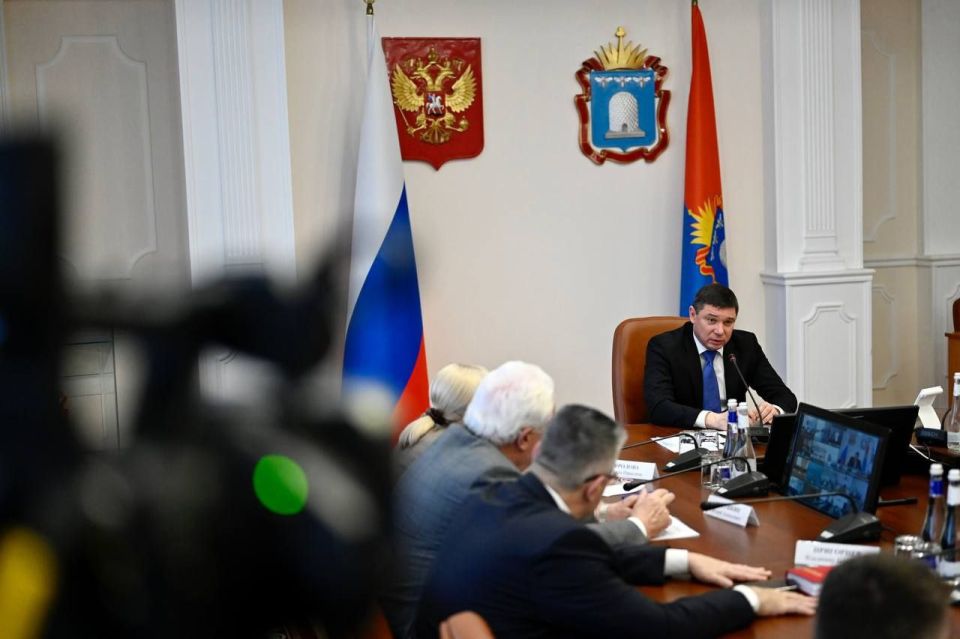 О статистике и причинах дорожно-транспортных происшествий в Тамбовской области с начала 2025 года доложил на еженедельном совещании в правительстве региона заместитель начальника областного Управления Госавтоинспекции УМВД...