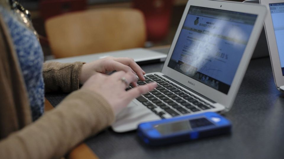 Месть через сайт знакомств: бывший муж поплатился за шутку