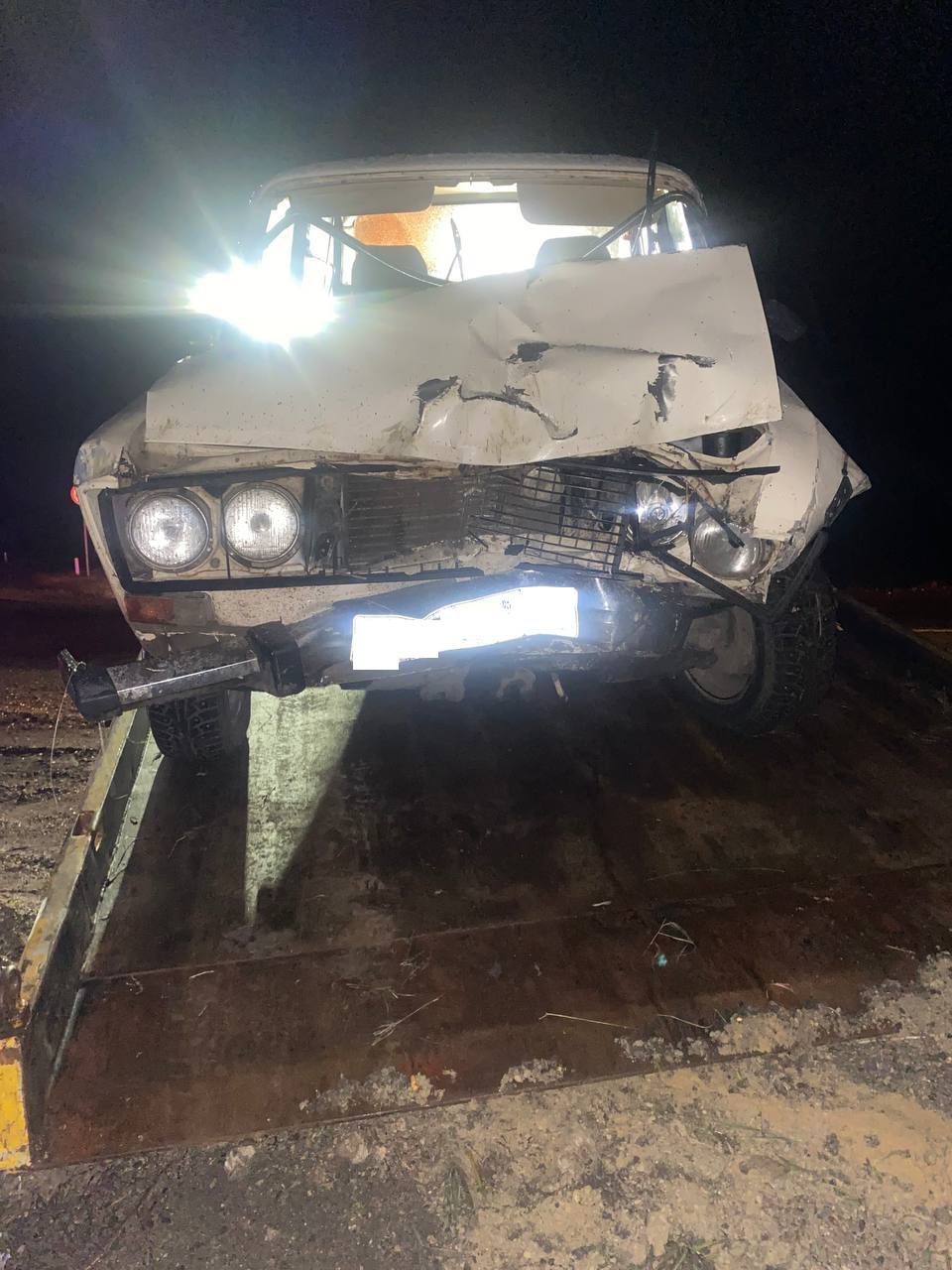 26 ноября в десять часов вечера на 8 километре автодороги «Каспий - Протасово – Каменка» на территории Ржаксинского округа, женщина 1962 года рождения, управляя автомобилем «ВАЗ-2106» не справилась с управлением и допустила... 26 ноября в десять часов вечера на 8 километре автодороги «Каспий - Протасово – Каменка» на территории Ржаксинского округа, женщина 1962 года рождения, управляя автомобилем «ВАЗ-2106» не справилась с управлением и допустила...