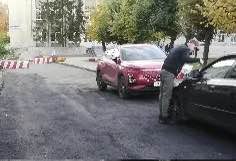 Максим Косенков: Подвели итоги работ по устранению дефектов асфальтового покрытия на межквартальных проездах и подъездах к многоквартирным домам