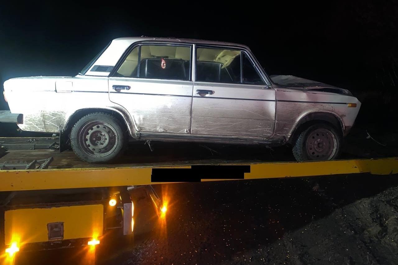 В Ржаксинском округе легковушка слетела с трассы: один человек в больнице В Ржаксинском округе легковушка слетела с трассы: один человек в больнице